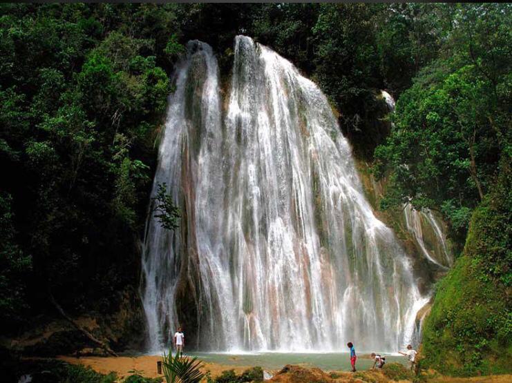 cascadas el limón en samaná